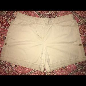“Intuitions” womens khaki shorts